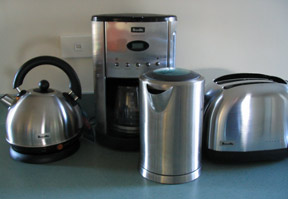 Imbalance costs better managed by automatically shifting energy consumption of families