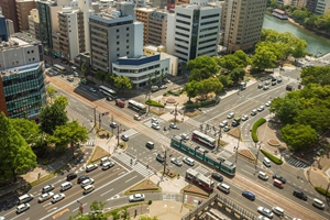 IoT is helping transport and logistics sector to drive down its carbon footprint, Inmarsat research finds