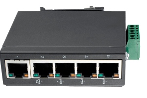 The smallest Ethernet switch ever – Advantech EKI-2525LI