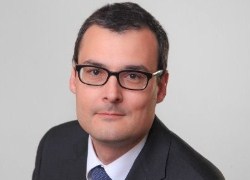 Automotive companies expect quick revenue gains from partners but many want to go it alone, says survey