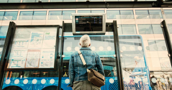 Tele2 IoT keeps public transport running on road, rail and sea