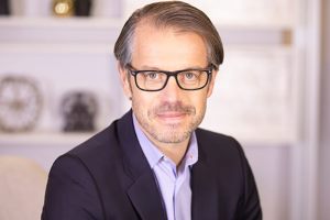 Accenture and Google Cloud collaborate to help life sciences companies