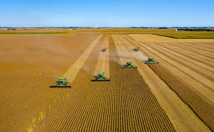 A look at the agricultural sector of the future: Smart farming