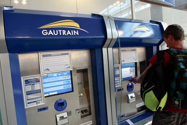 Ticketing &amp; Revenue Collection for Urban Rail