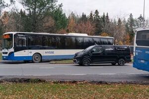 Mid-winter self-driving pilot in a busy Finnish campus suburb