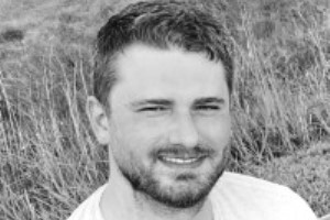 Selecting an IoT application enablement platform