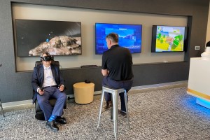 Verizon 5G ultra wideband now lit up at the Oracle Industry Lab