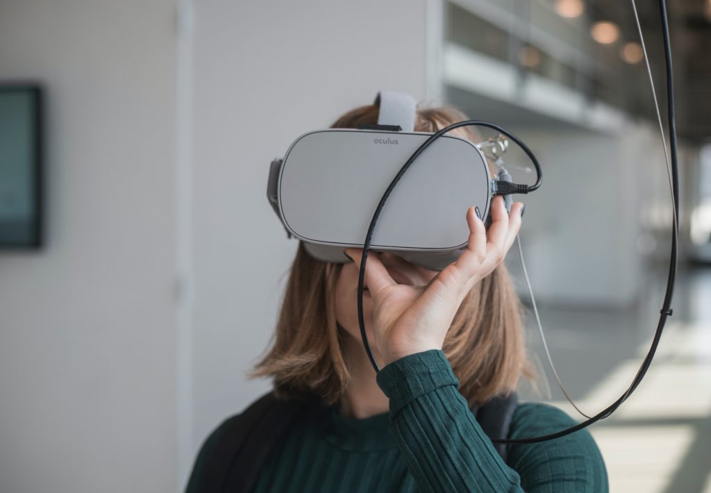 Girl is using VR
