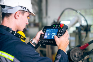 4 key benefits preventive maintenance reaps from connected worker platforms