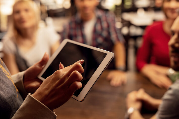 Onomondo teams with Carlsberg for IoT connectivity in bars and restaurants