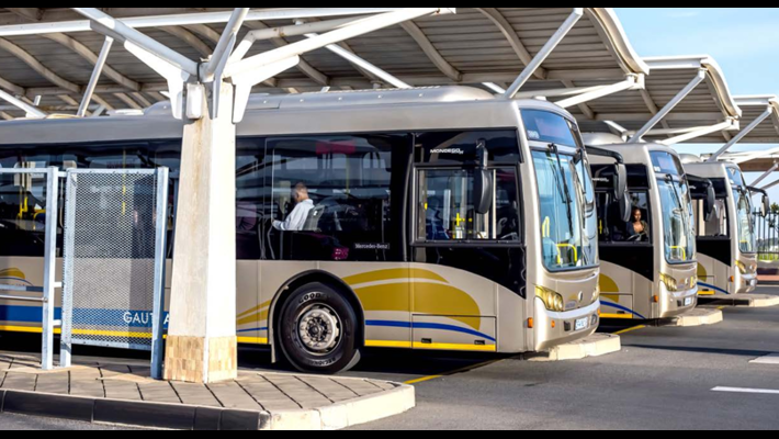 Seamless mobility: exploring smart cities through integrated transport systems