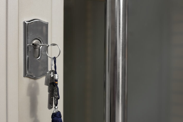 Intelligent Living and Specifix join forces for AI robotics in smart locks