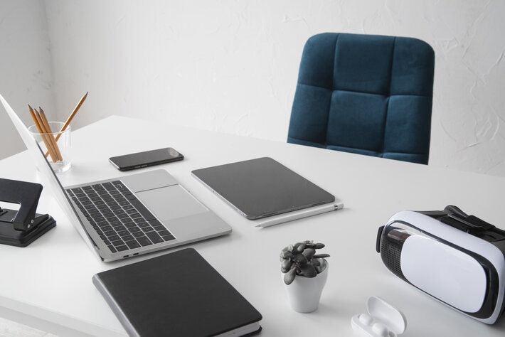 IoT in the workplace: A comprehensive guide to the future of work