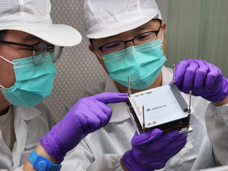 Rapidtek contacts Nightjar, advances 8U IoT CubeSat program